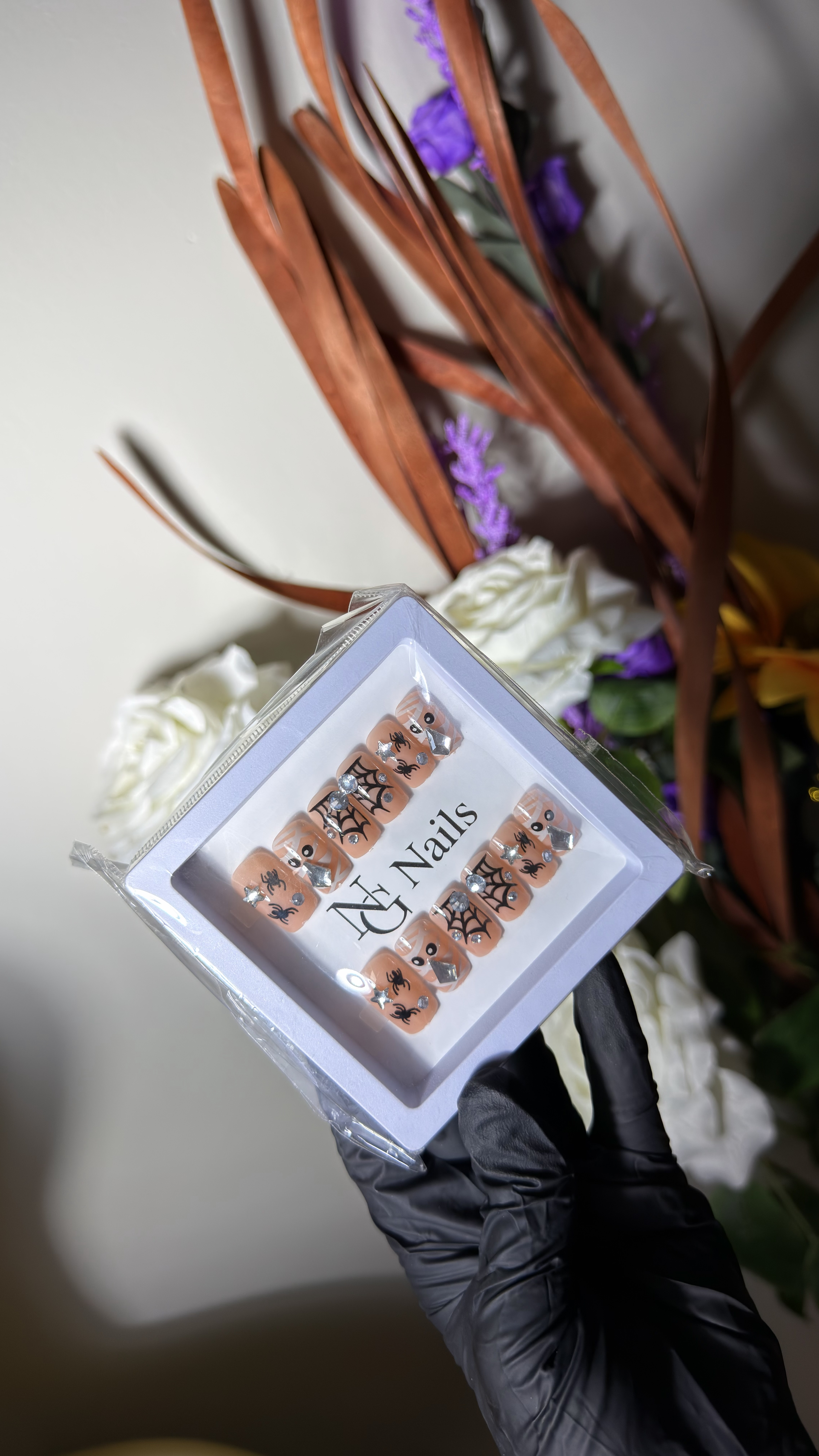 Press on square nails 